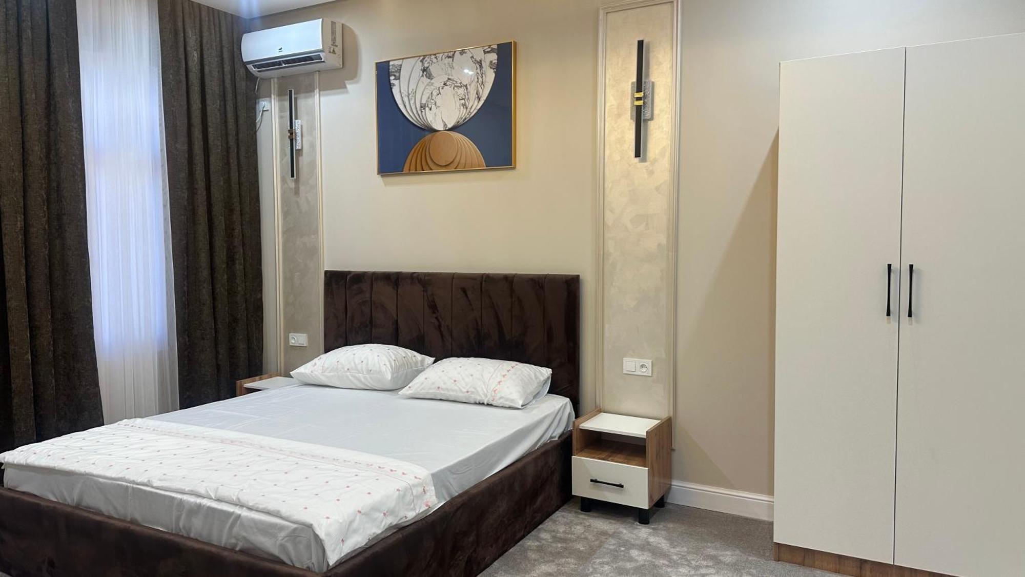 Nazar Hotel & Hostel Turkistan Exteriér fotografie
